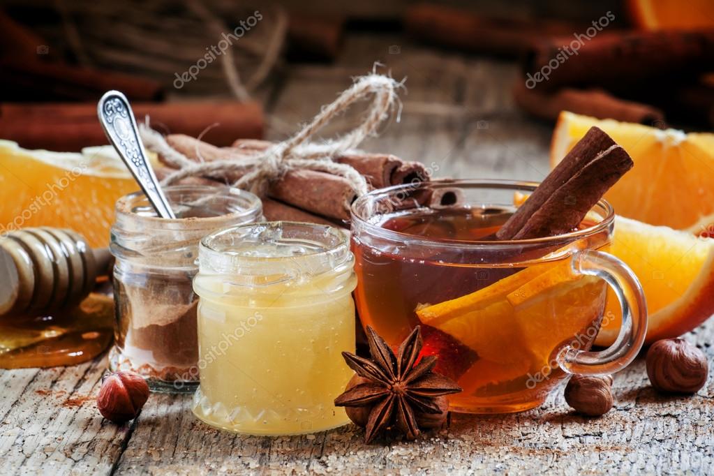 winter thee met sinaasappel, honing en kaneel — stockfoto © 5ph
