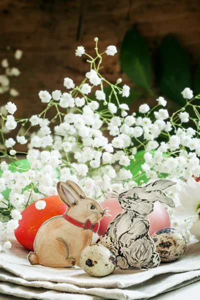 Glad påsk! Härliga kaniner målade penna — Stockfoto