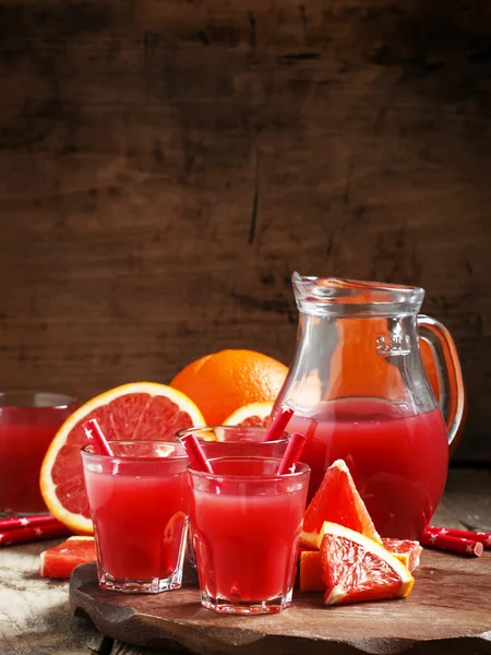 Cóctel rojo de naranjas sicilianas —  Fotos de Stock