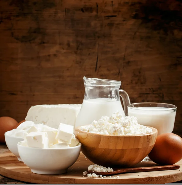 Bio-Milchprodukte vom Bauernhof — Stockfoto