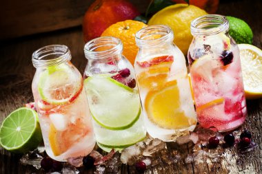 Soğuk narenciye limonata kümesi