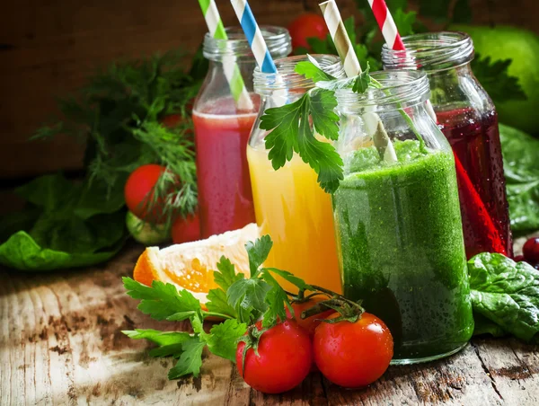 Conjunto de sucos de frutas e vegetais — Fotografia de Stock
