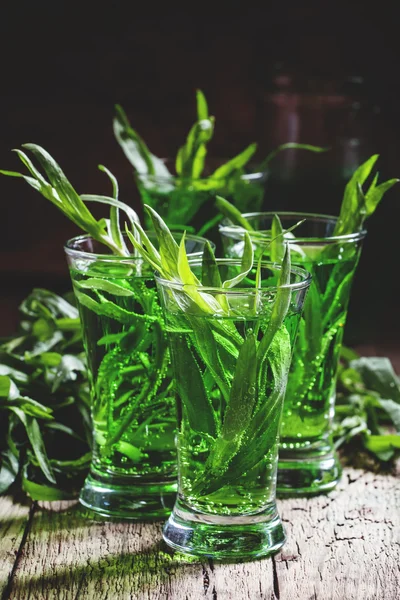 Green fizzy drink with tarragon — Stock Photo, Image