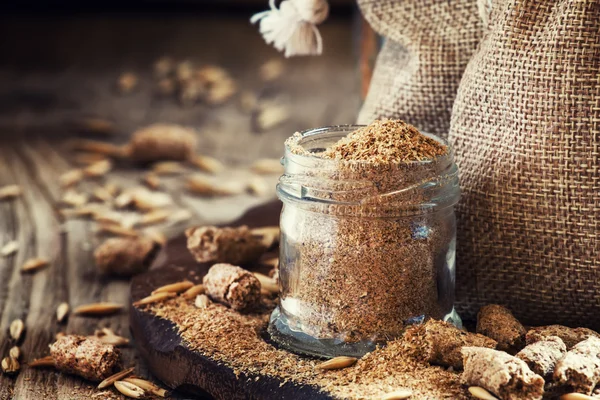 健康概念を食べる: オーツ麦のふすま、燕麦穀物、オート麦地上 — ストック写真