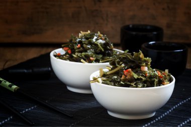 Laminarya, yosun salatası