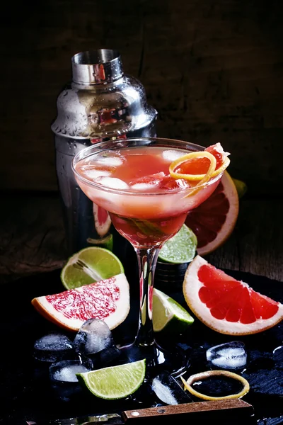 Greyfurt Daiquiri, bir kokteyl cam içmek