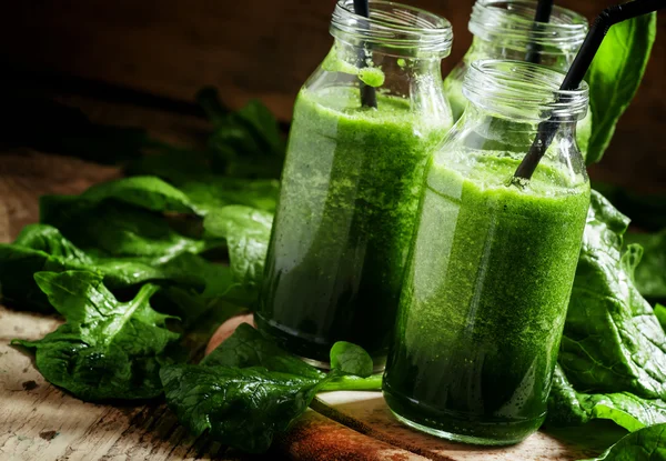 Grüner Detox-Drink — Stockfoto