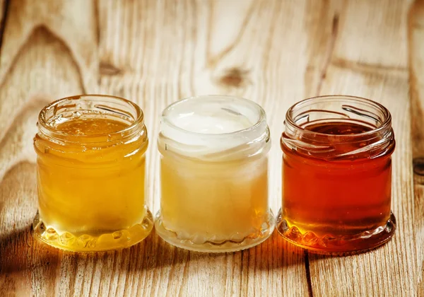 Three types of sweet honey — Stock fotografie