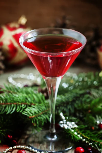 depositphotos_109682986-stock-photo-red-christmas-cocktail-in-a.jpg