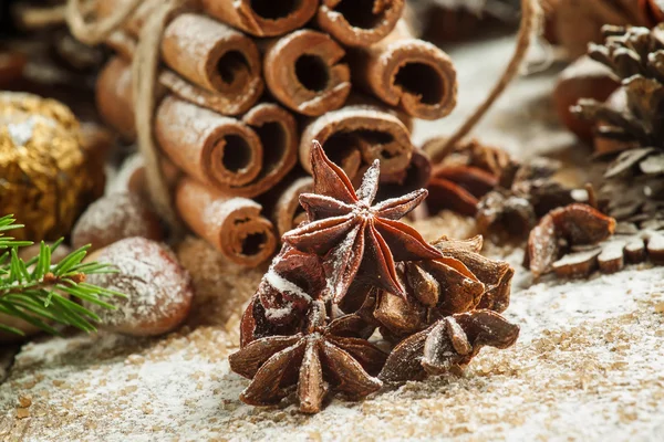 Christmas decoration with cinnamon, anice, pine cones and spruce branches — 스톡 사진