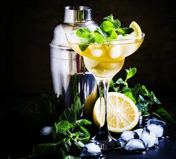 Алкогольный коктейль дайкири — стоковое фото