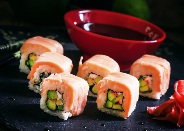 California rolls with salmon — 스톡 사진