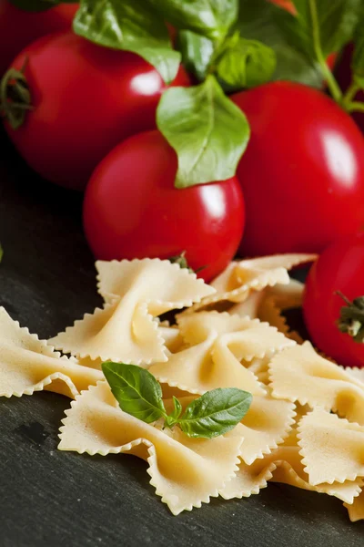 Pasta secca italiana farfalle — Foto Stock