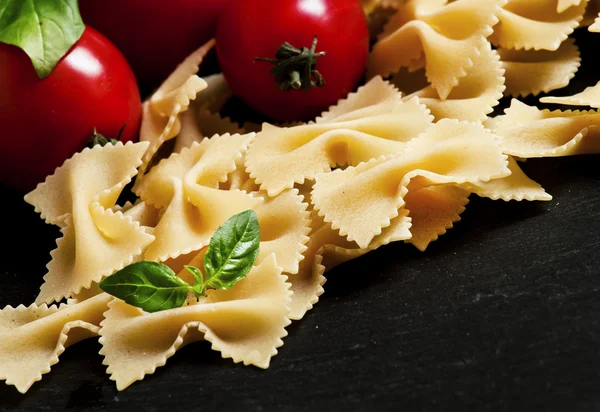 Pasta secca italiana farfalle — Foto Stock