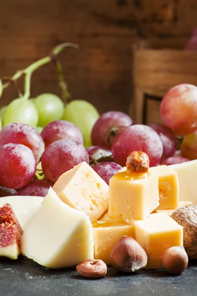 Snack plato para vino — Foto de Stock