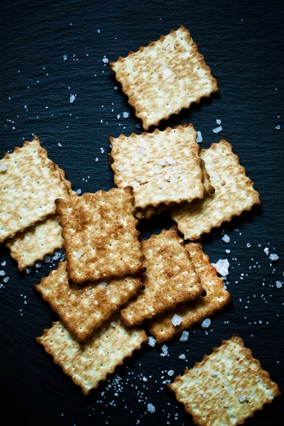 Galletas doradas crujientes —  Fotos de Stock