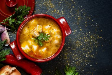 Et, patates ve sebze çorbası