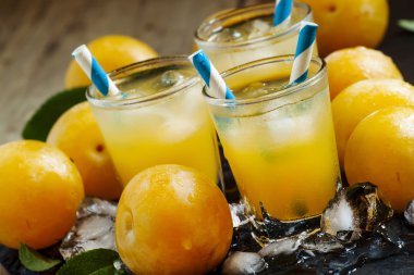 Erik yüzlü buz ve çizgili payet