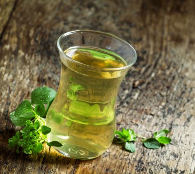 Kekik ile bitkisel çay