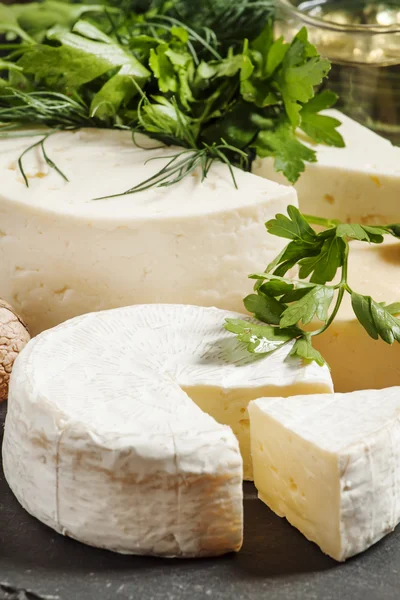 Assorted different kinds of cheese — Stock Photo, Image