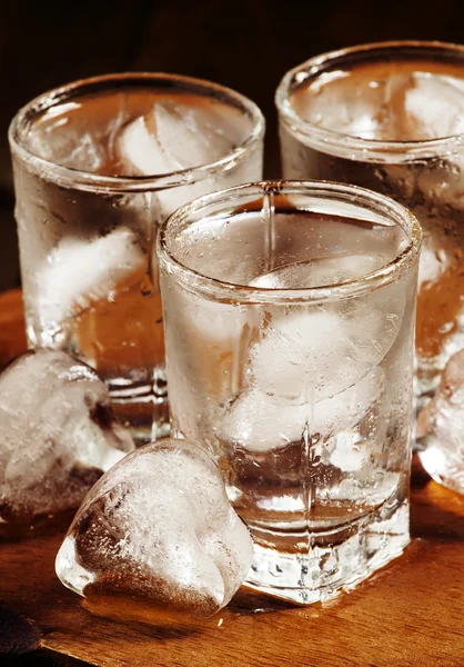 Cold fresh water with ice in a glasses — Stock Photo, Image