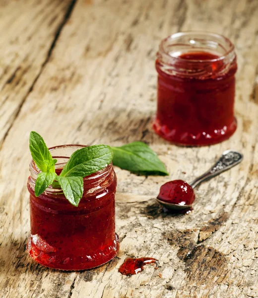 Delicious homemade strawberry jam — Stock Photo, Image