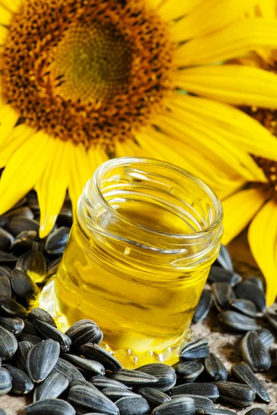 Sunflower oil in the pot — Stock Photo, Image