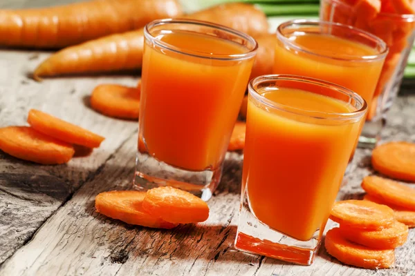 Fresh carrot juice — Stock Photo, Image