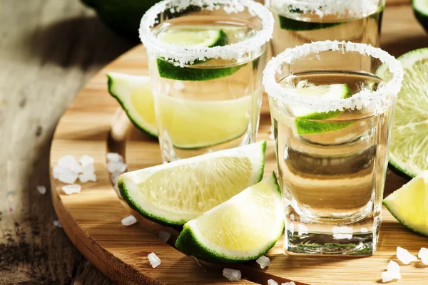 Prata tequila mexicana — Fotografia de Stock