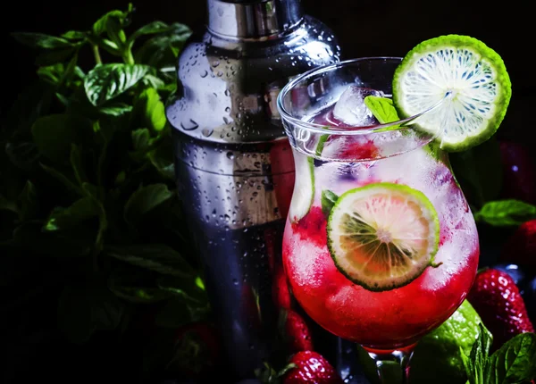 Çilek-limon limonata