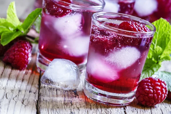 Raspberry fizzy drink
