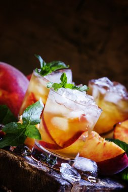 şeftalili buzlu çay