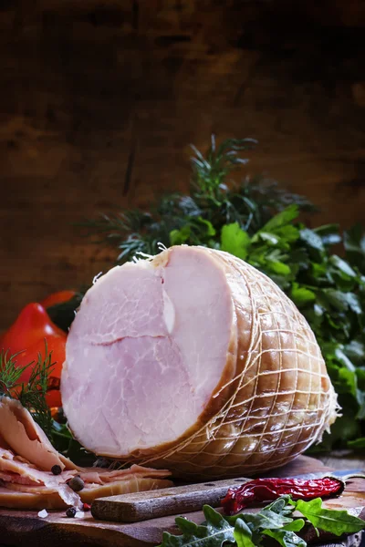 Schweineschinken, Kräuter und Gewürze — Stockfoto