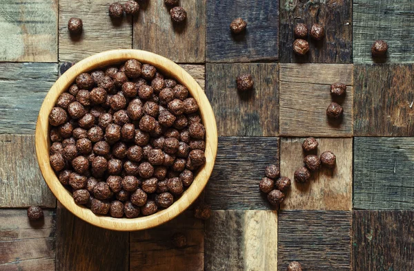 A reggeli édes csokoládé labdák, egy tál — Stock Fotó