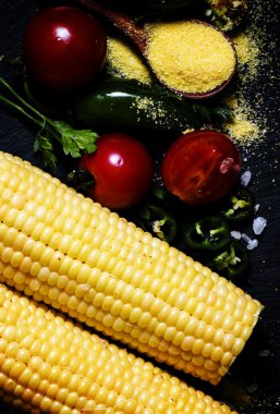 Doğal gıda, siyah arka plan