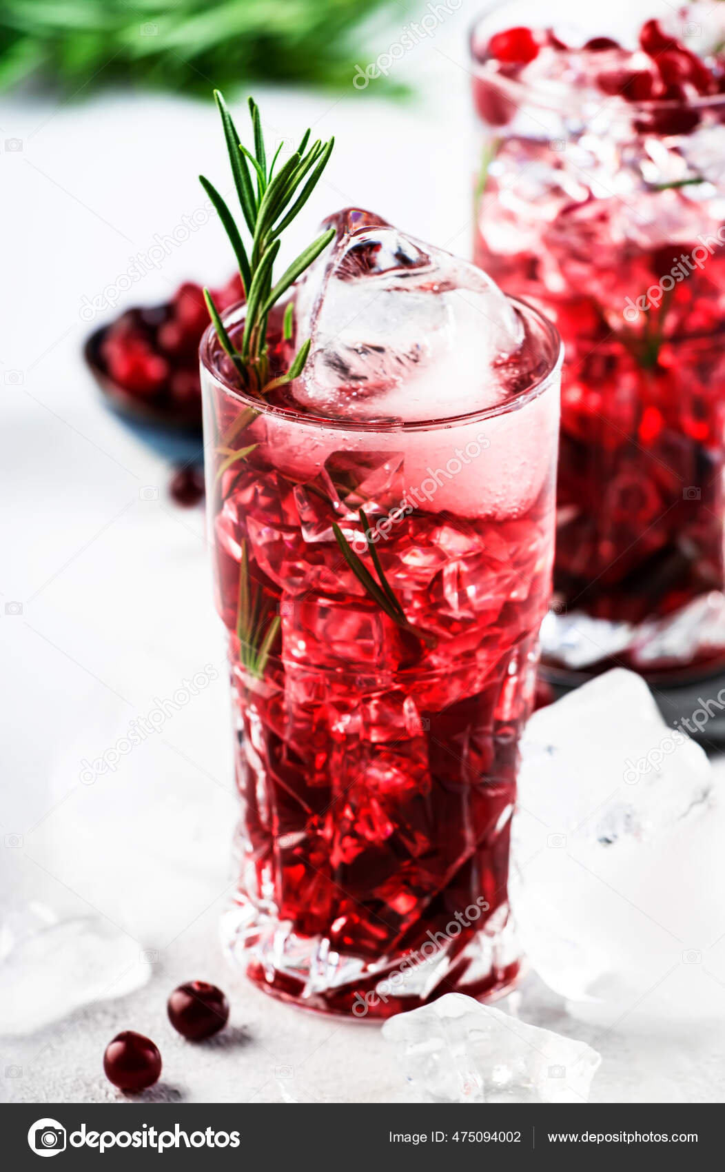 Holiday Punch Cocktails Using Cranberry Juice Red Cranberry