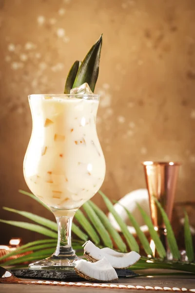 Pina Colada Cocktail Sand Beige Background Tropical Fruits Copper Bar — 스톡 사진