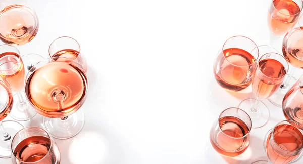 Rosenweingläser Auf Weißem Hintergrund Weinprobe Draufsicht Negativer Raum — Stockfoto
