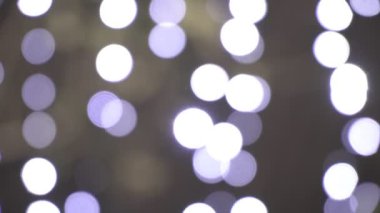 Güzel bulanık yeni yıl ya da Noel arkaplanı, parıldayan halkalar