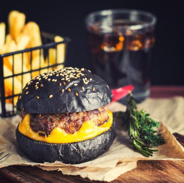 Siyah Amerikan hamburger