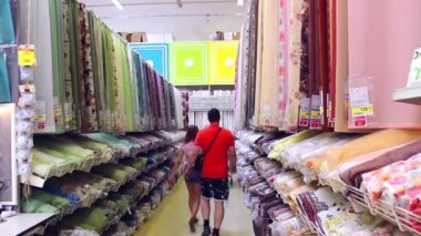 Novosibirsk, Rusya - 27 Haziran 2016: Aile kumaş satın alma mağaza