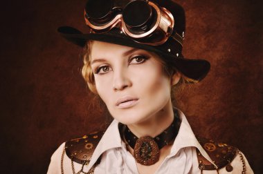 Bir güzel steampunk kadın portresi