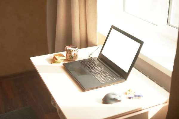 Ноутбук на стіл Стокове Фото