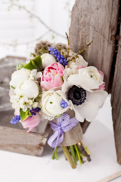 Beautifull spring bouquet in rustic style