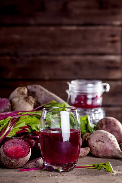 taze kırmızı pancar suyu