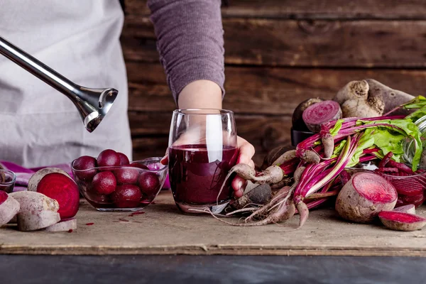 Beetroots meyve suyu hazırlama