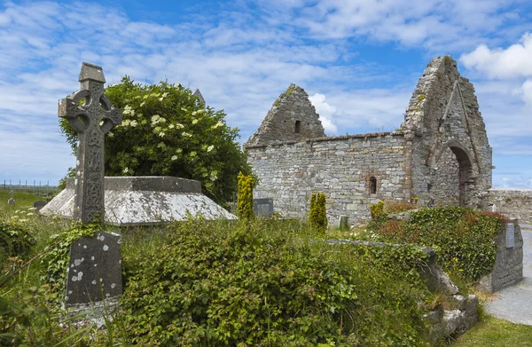 Ruiner av kyrkan i Irland — Stockfoto