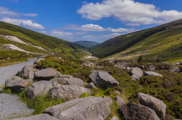 Irlandzki dolinie w pobliżu Glendalough — Zdjęcie stockowe