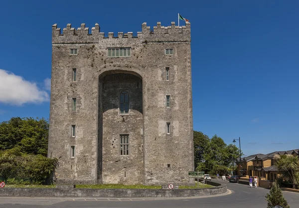 Bunratty castle in Condado de Clare, Irlanda — Foto de Stock