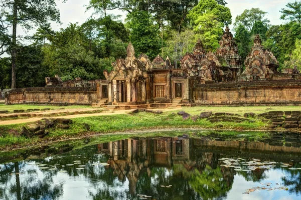 Templo srei banteay — Fotografia de Stock